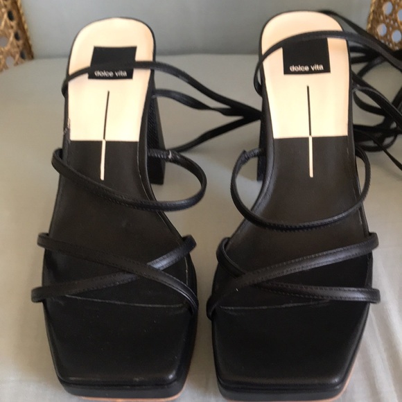 Dolce Vita black chunky heel square toe leg strap gladiator style shoes size 9.5 - Picture 2 of 11